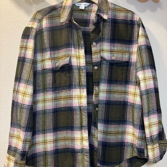 Old Navy Olive, Black & Cream Plaid Button-Down Shirt - Picture 3 of 10